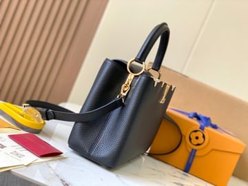 Capucines 31cm Louis Vuitton M23332.1