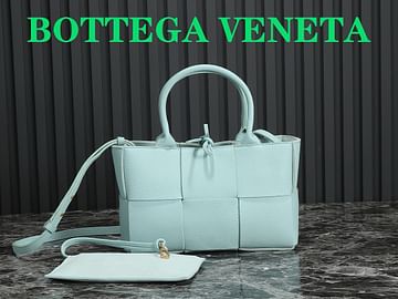 Arco tote Bottega Veneta 80810.39999999999