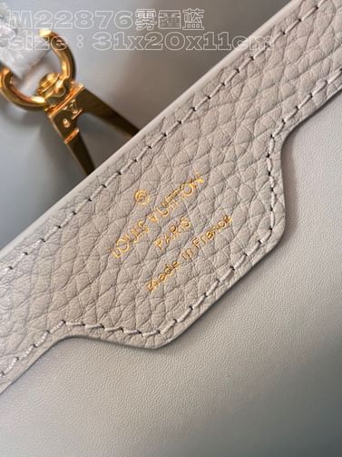 Capucines 31cm Louis Vuitton M22876