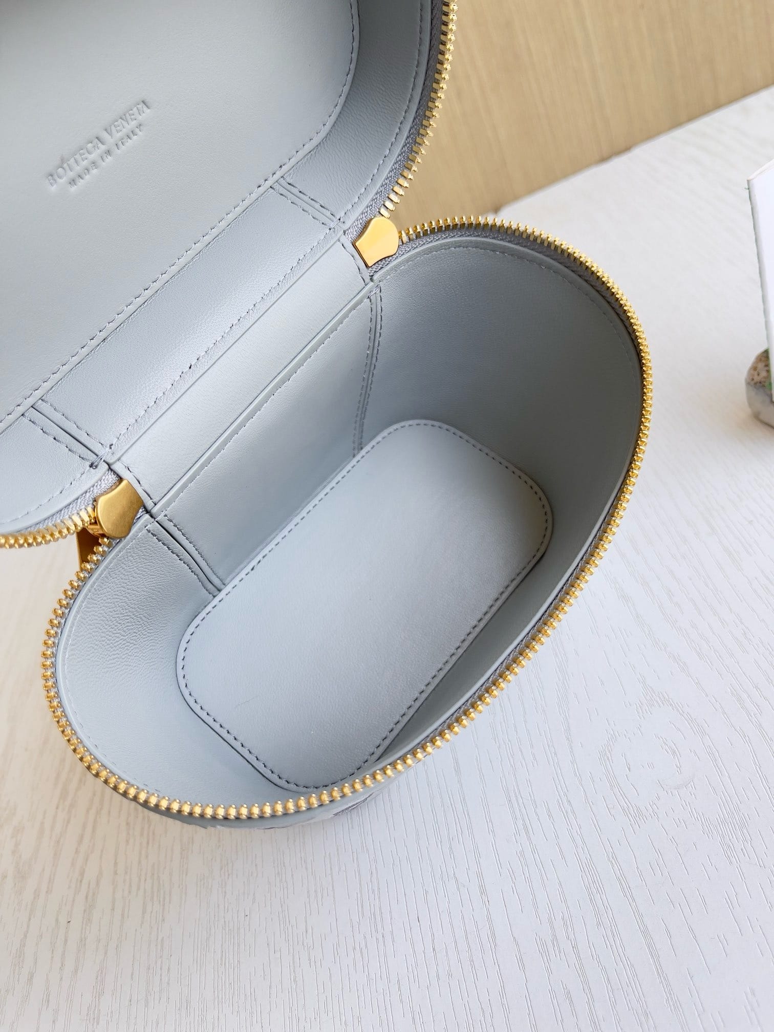 Mini Intrecciato Vanity Case Bottega Veneta 743551.4