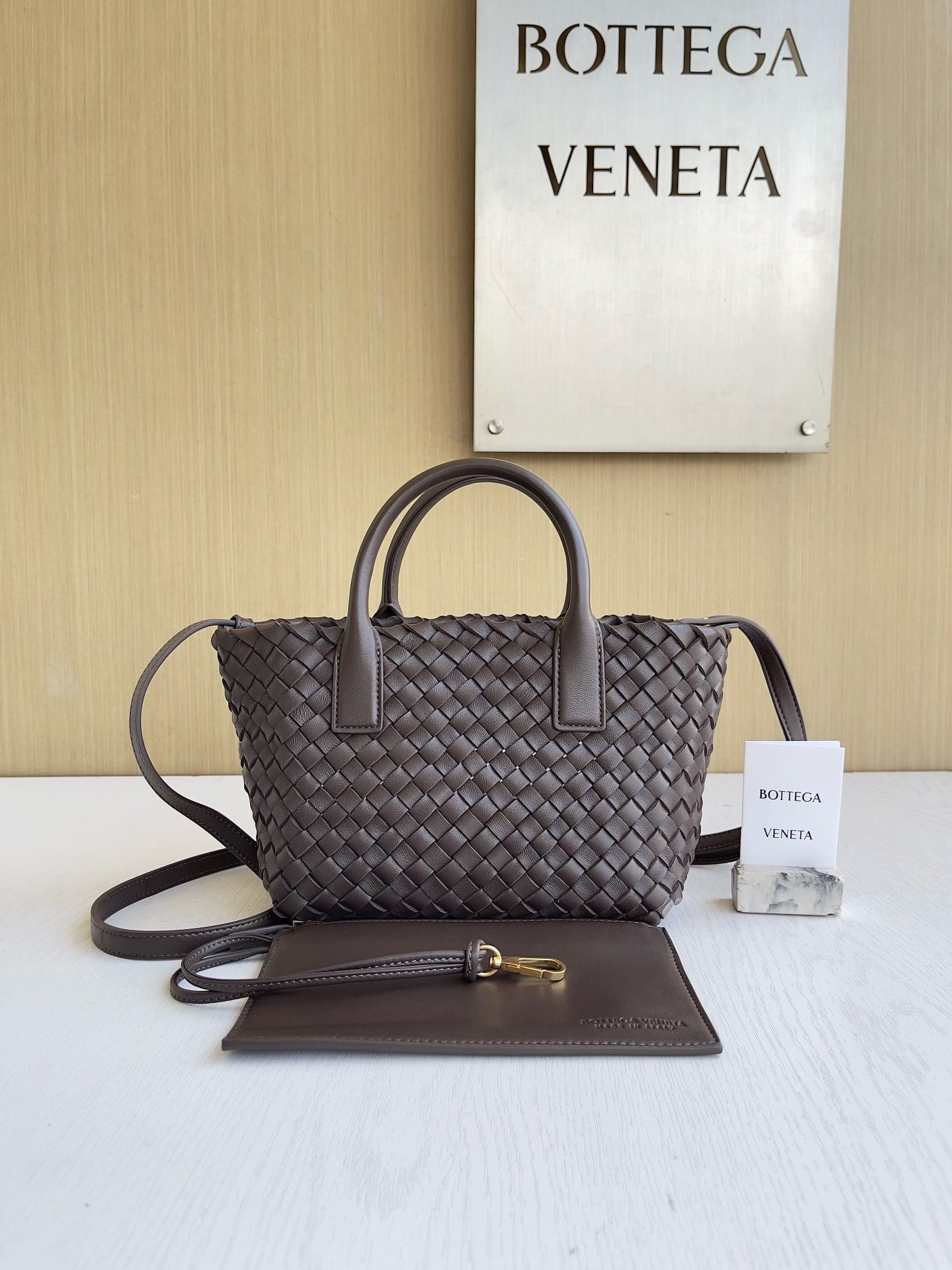Mini Cabat Bottega Veneta 709464.17