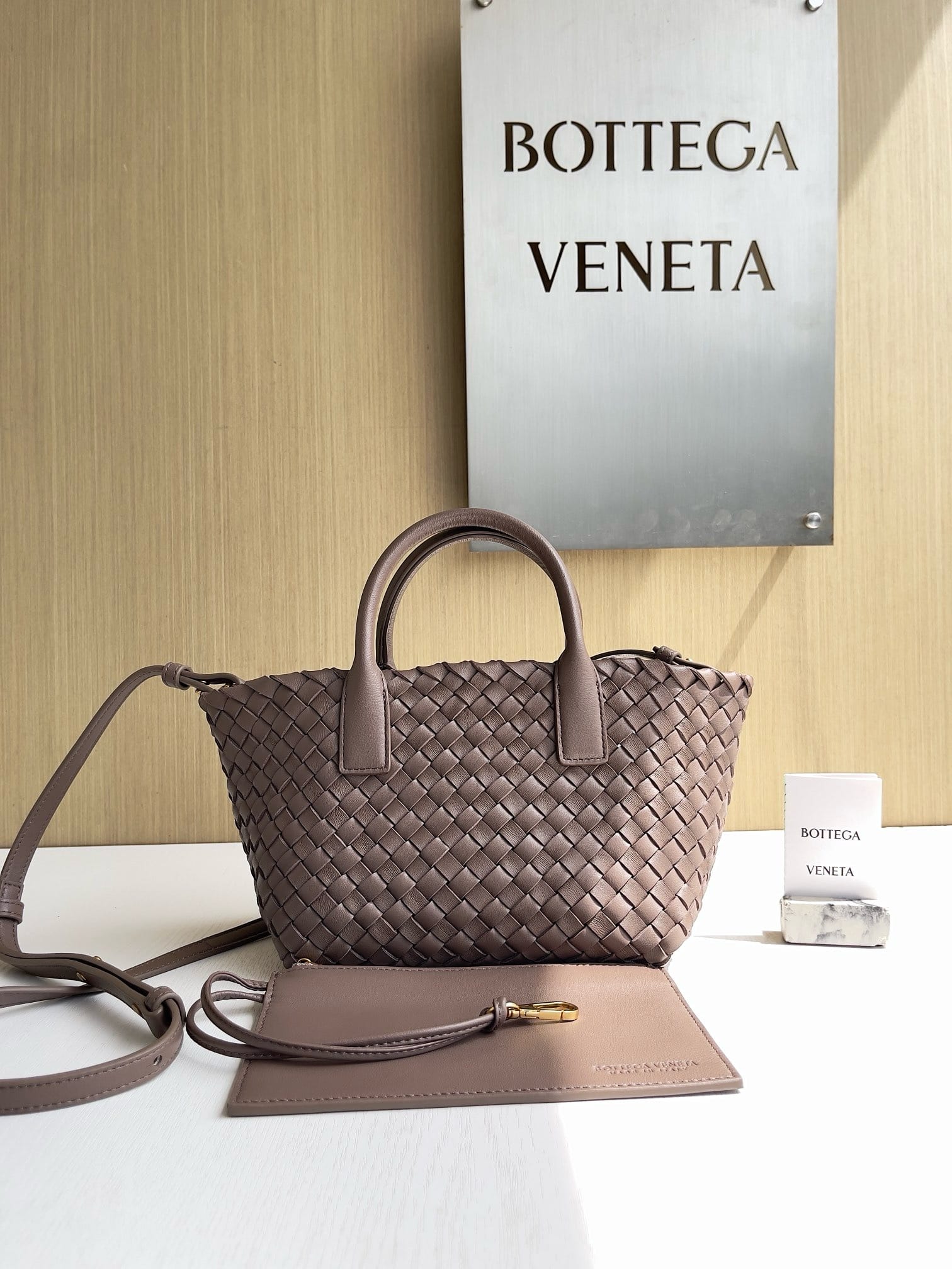 Mini Cabat Bottega Veneta 709464.13