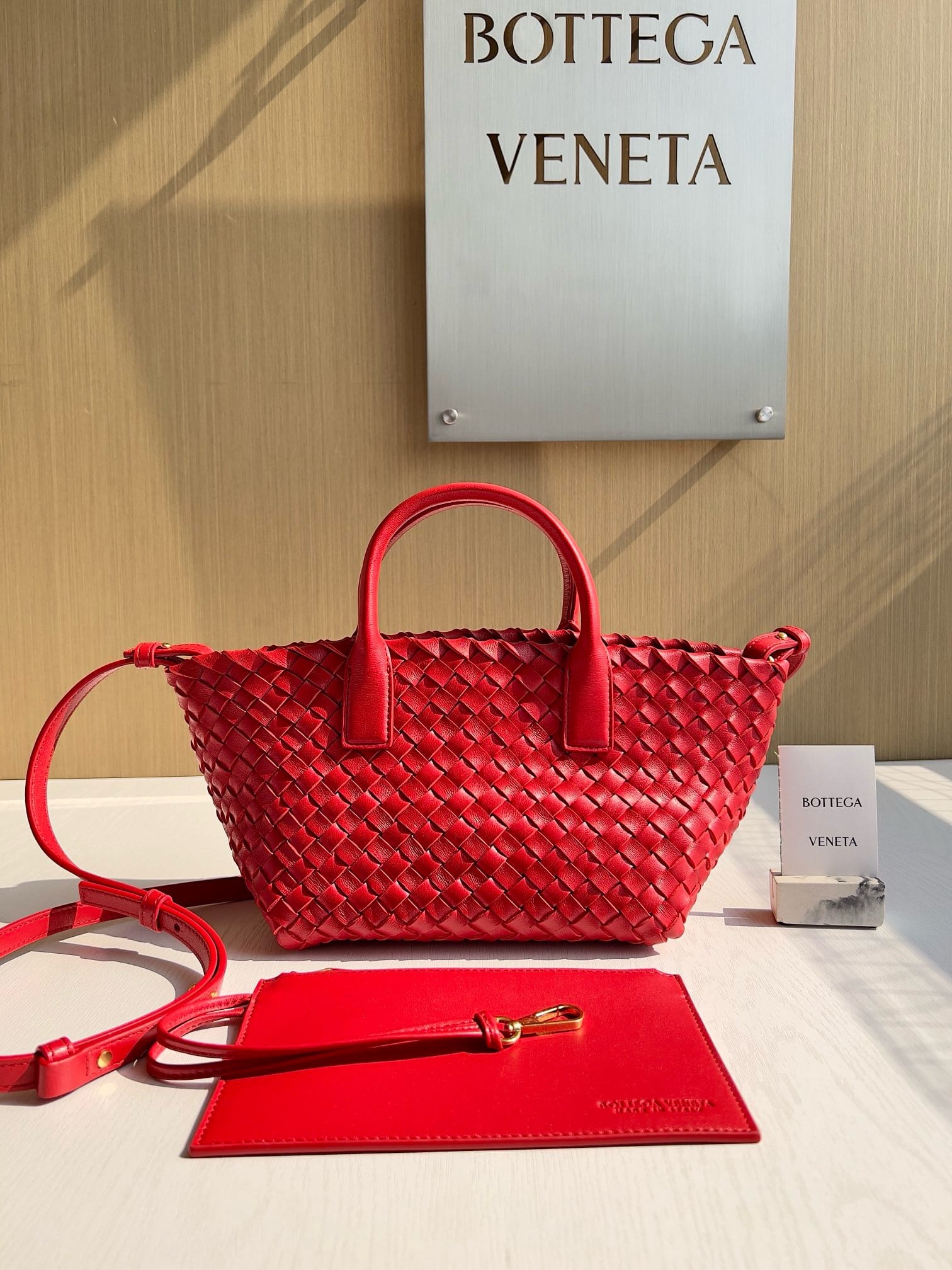 Mini Cabat Bottega Veneta 709464.9