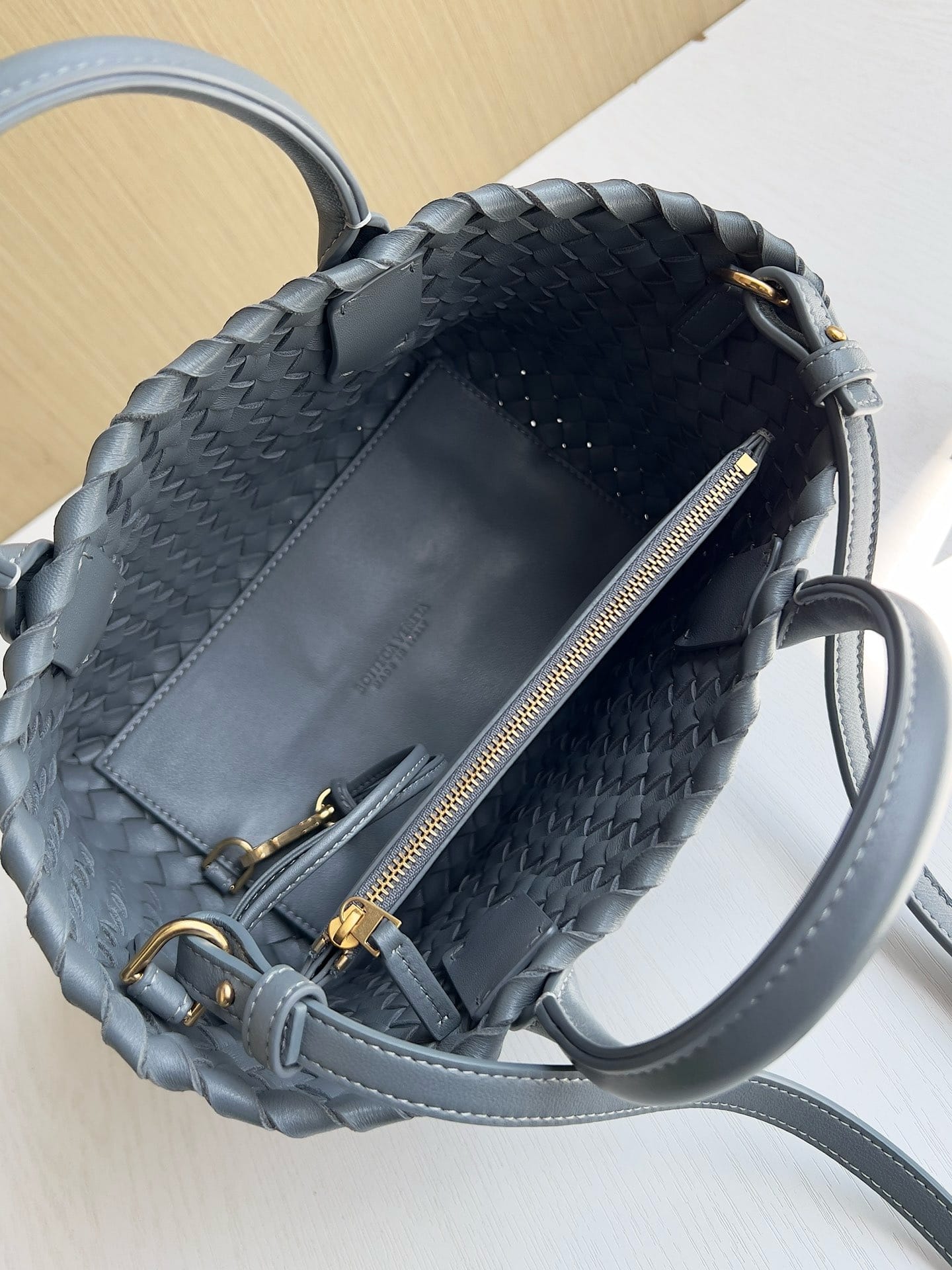 Mini Cabat Bottega Veneta 709464.8