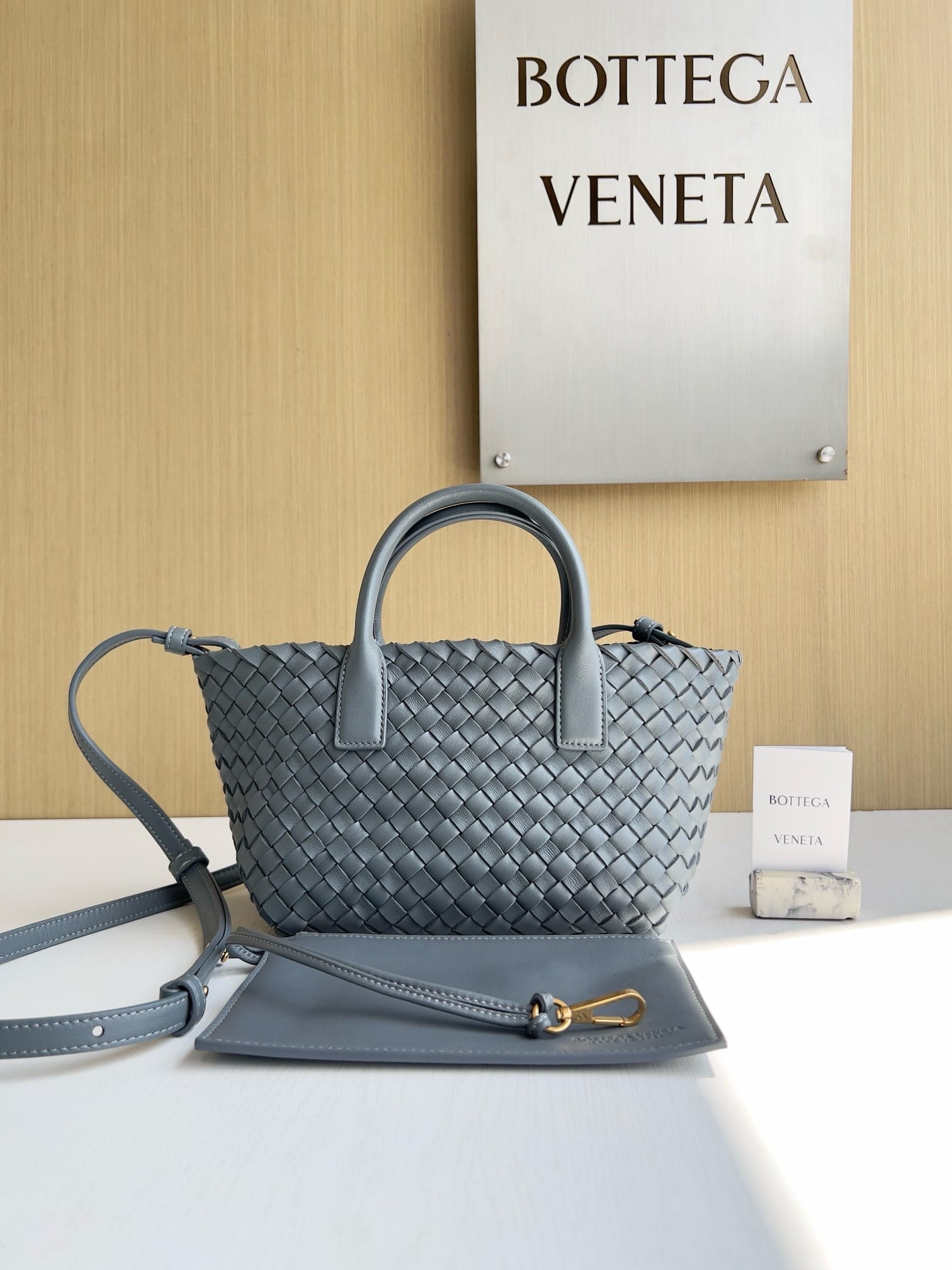 Mini Cabat Bottega Veneta 709464.8