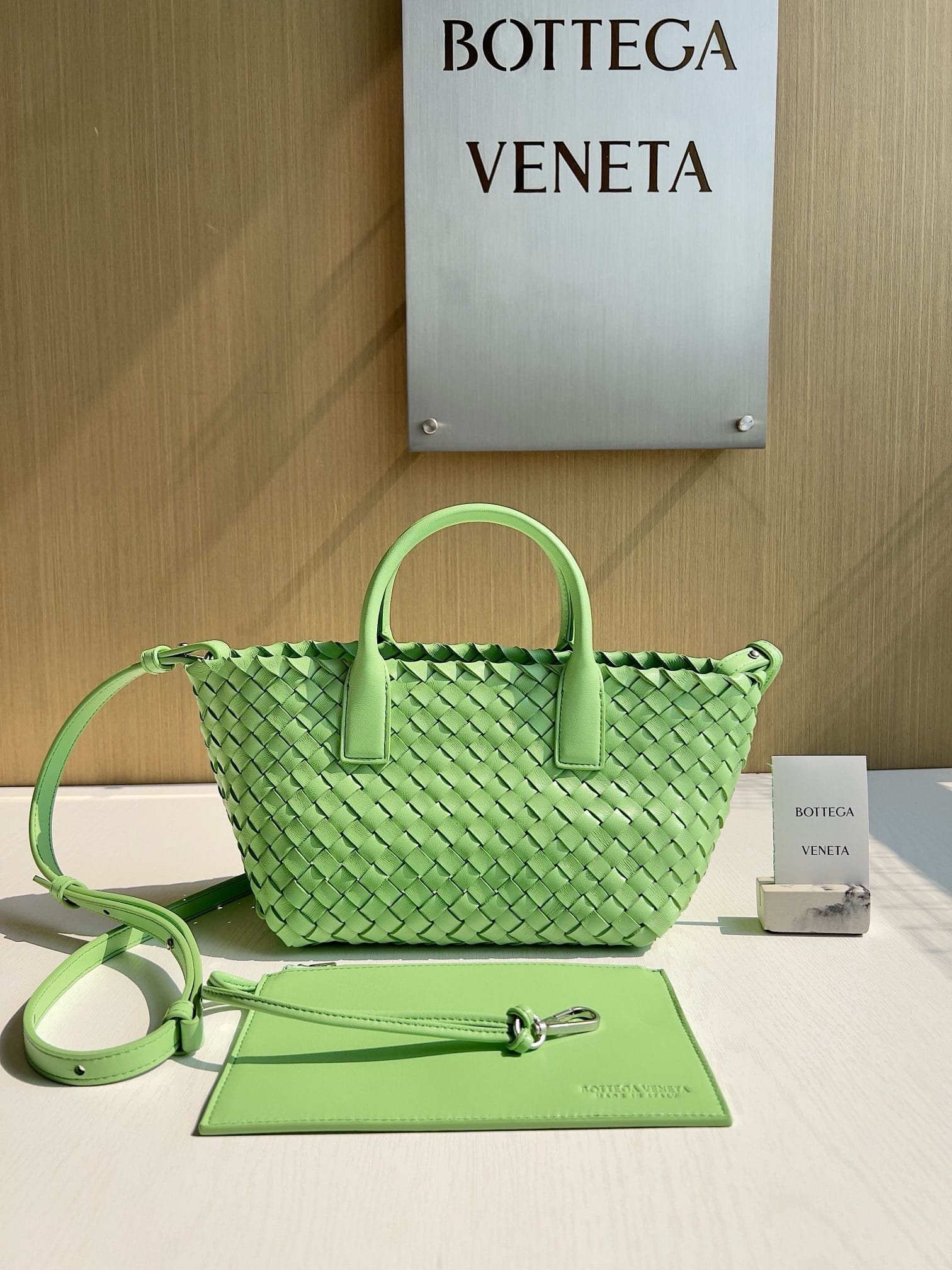 Mini Cabat Bottega Veneta 709464.1