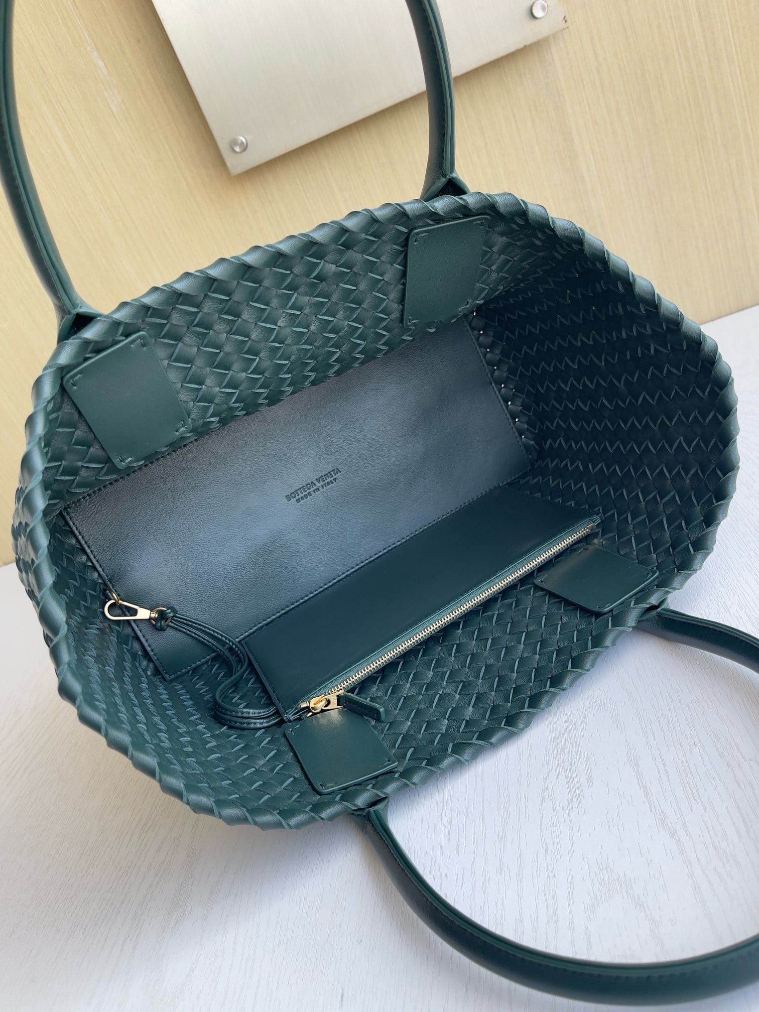 Cabat 48cm Bottega Veneta 608810.16