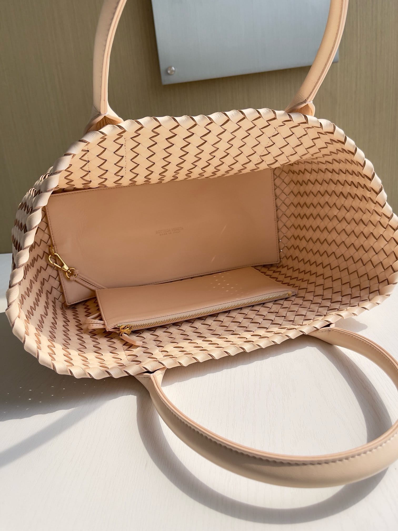 Cabat 48cm Bottega Veneta 608810.13