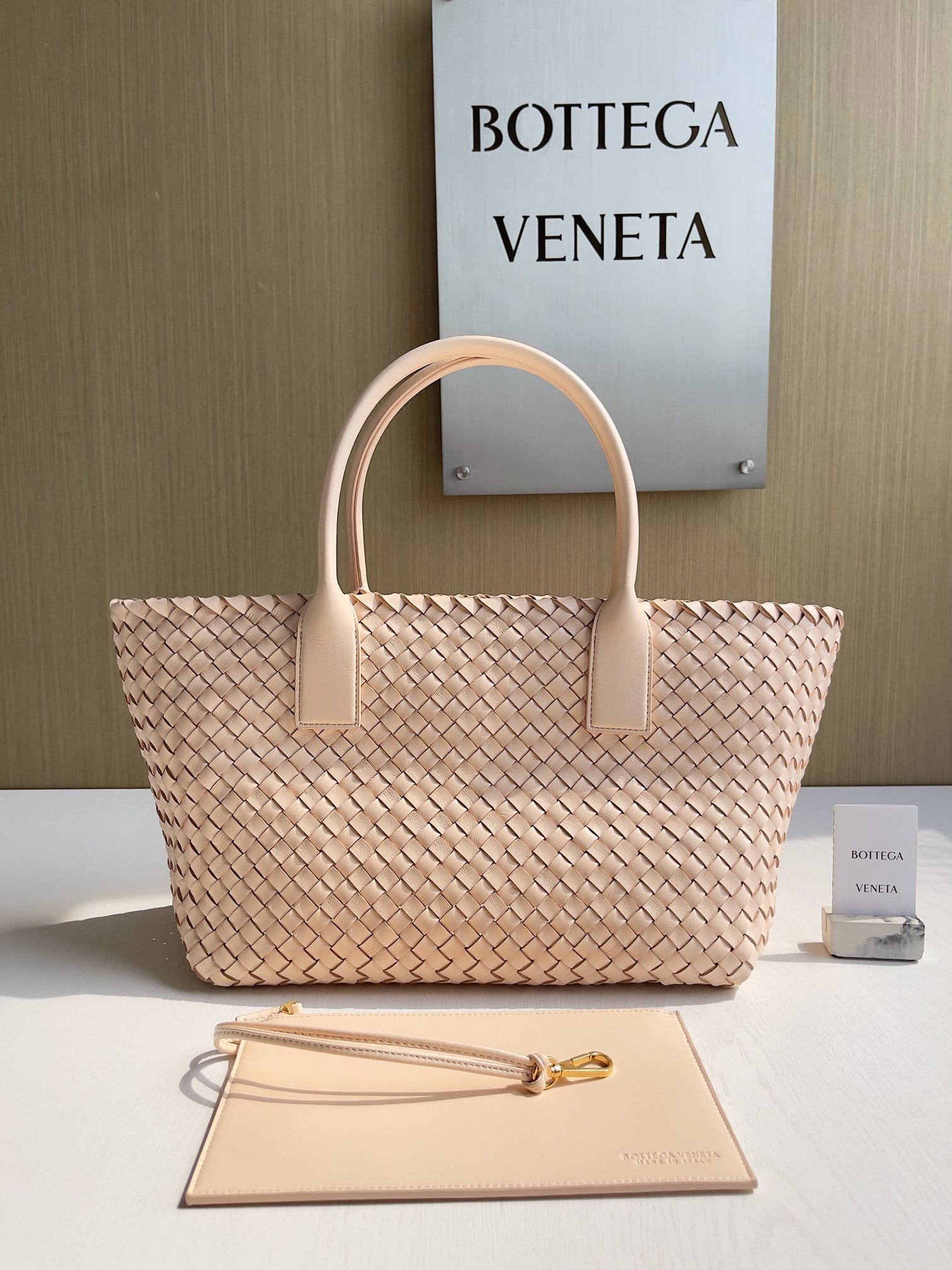 Cabat 48cm Bottega Veneta 608810.13