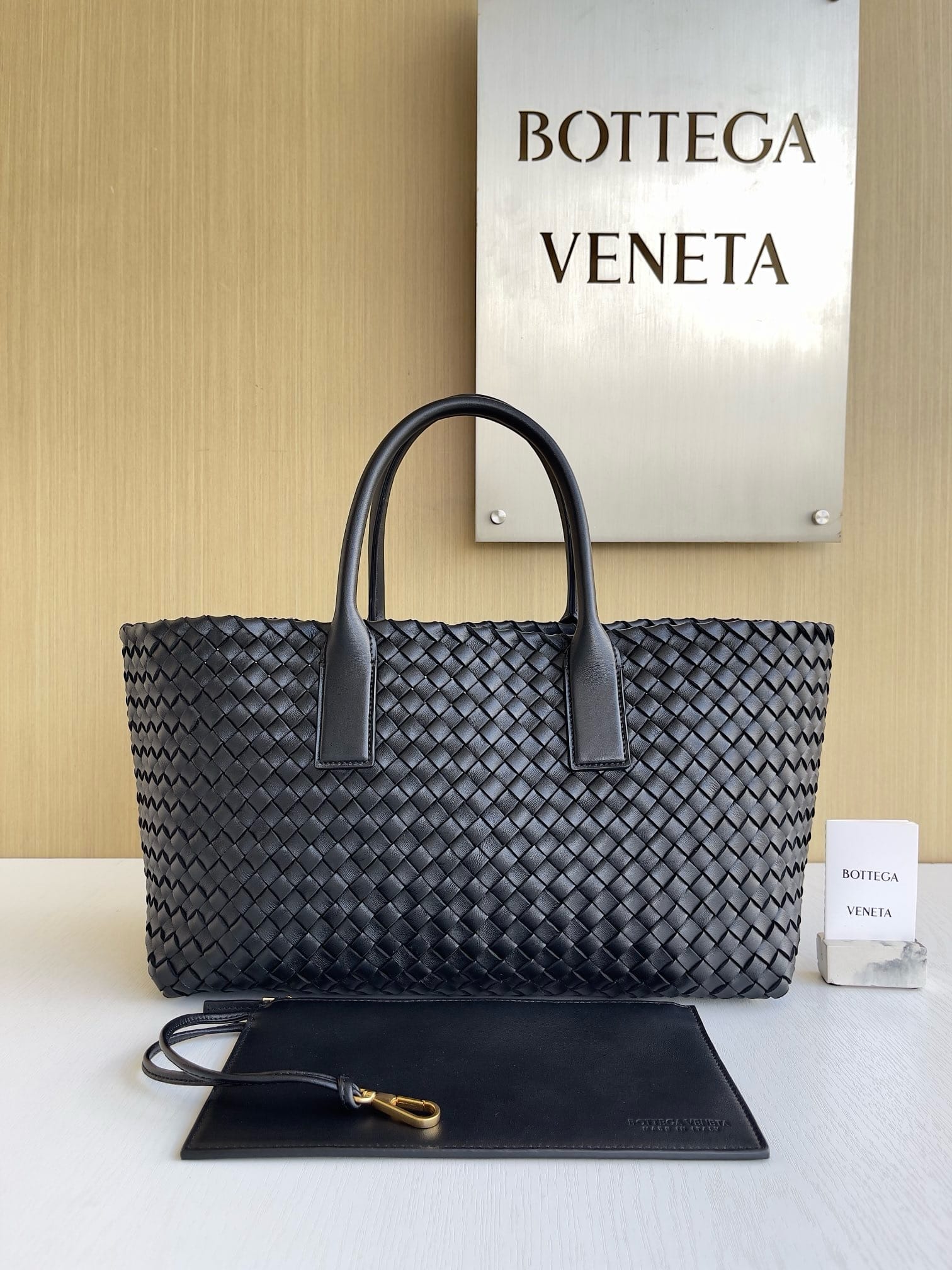 Cabat 48cm Bottega Veneta 608810.12