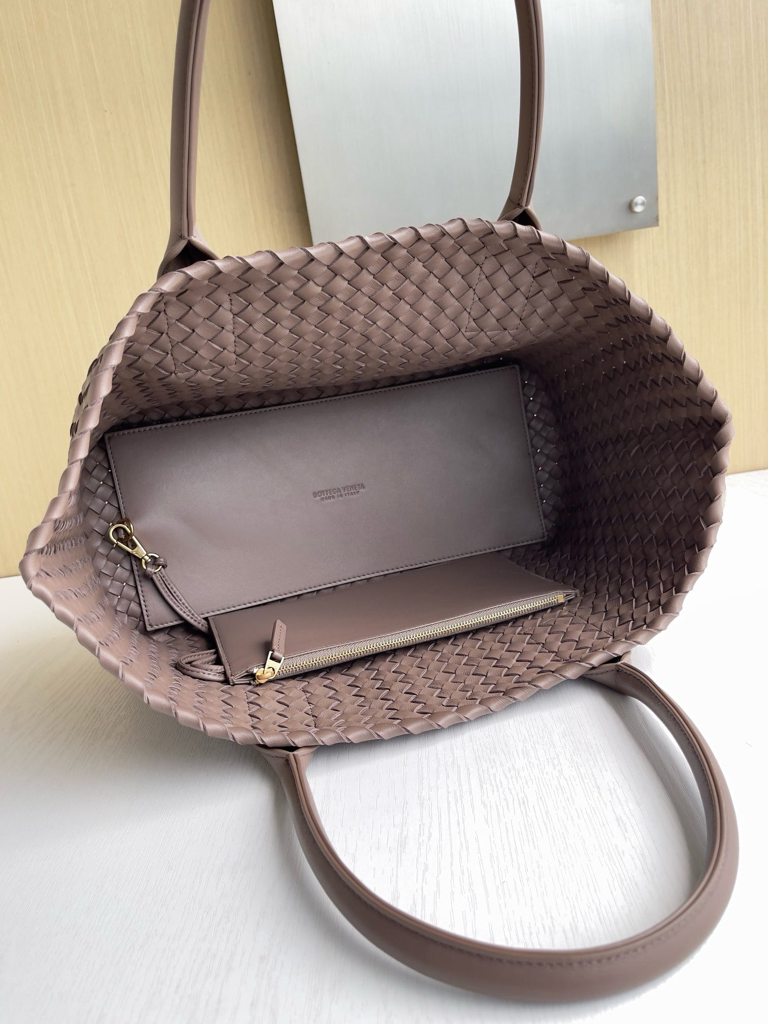 Cabat 48cm Bottega Veneta 608810.21