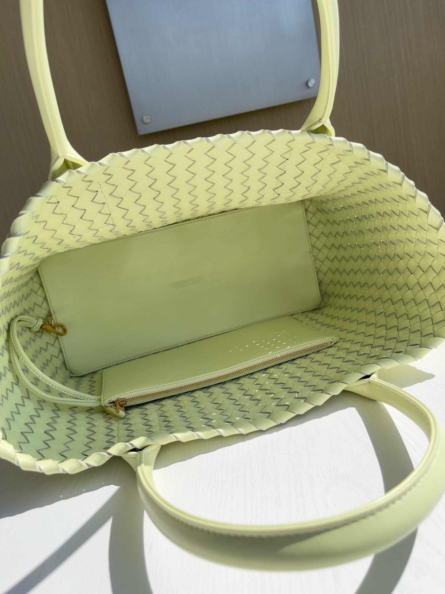 Cabat 48cm Bottega Veneta 608810.5