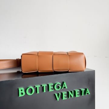 Pre Spring Bottega Veneta 730027.1