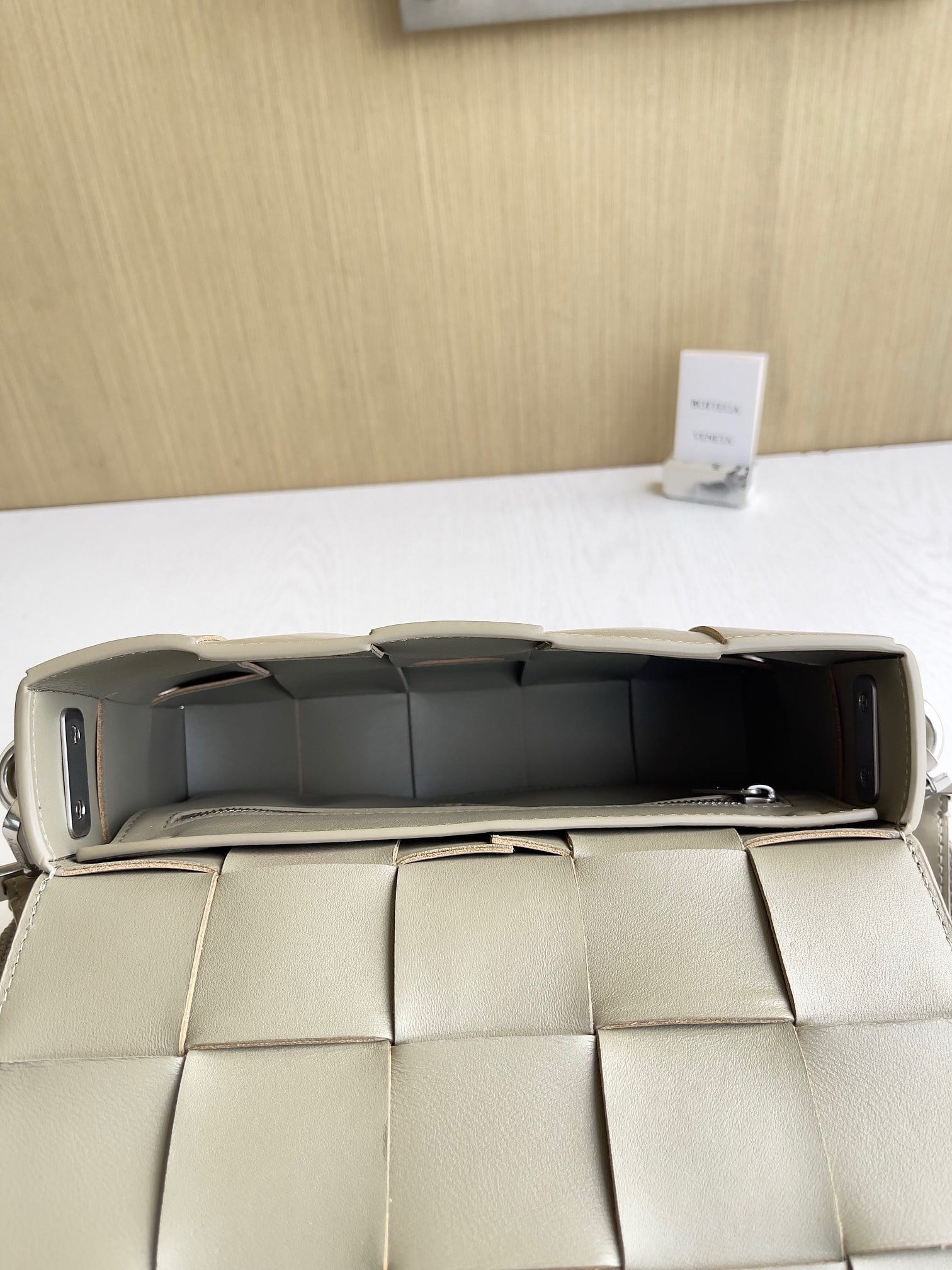 Cassette 23ss Bottega Veneta 741777