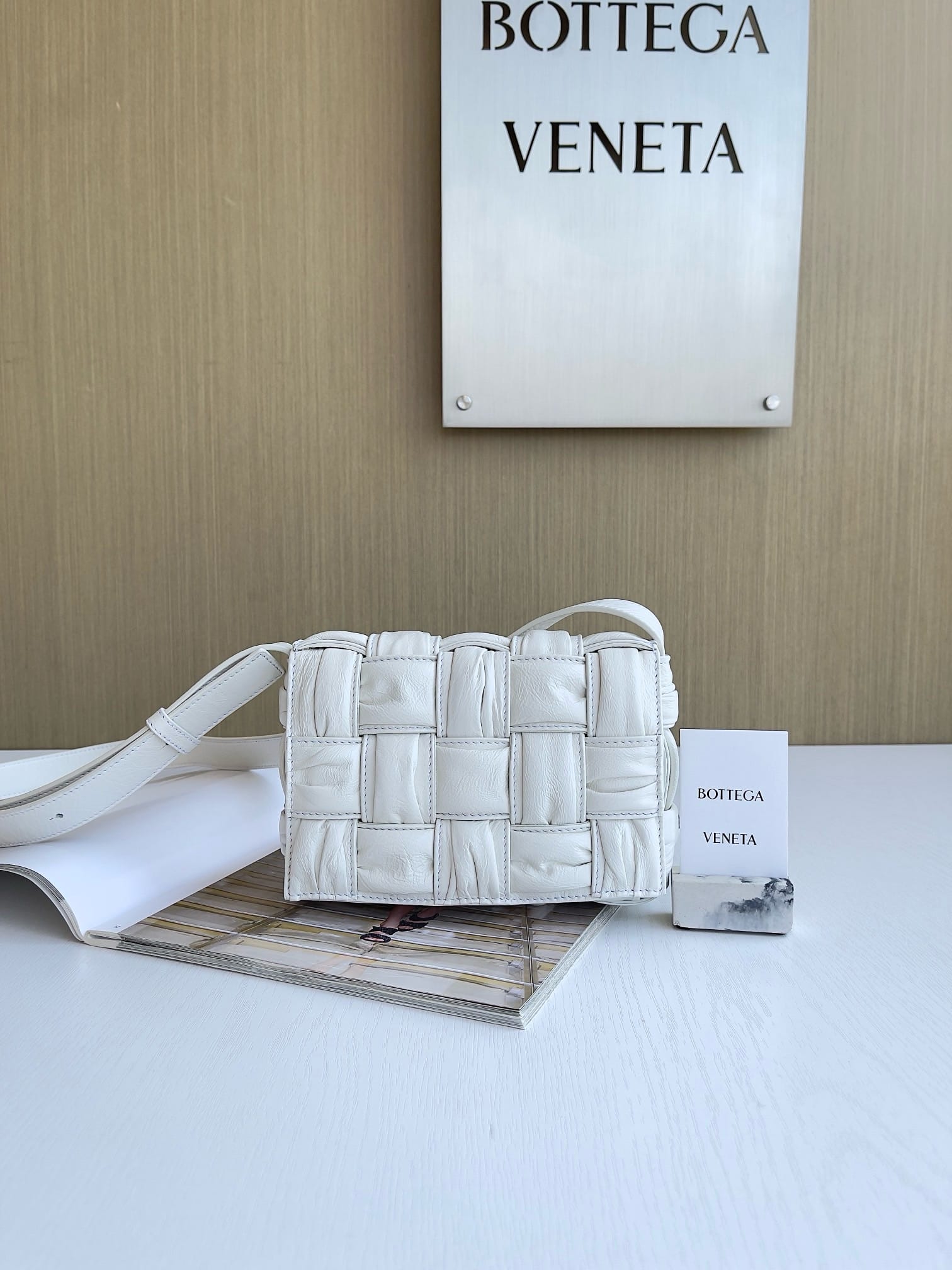 Cassette 19cm Bottega Veneta 736253