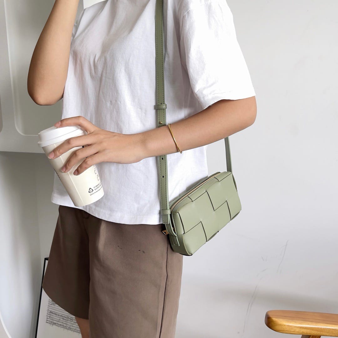 Brick cassette Bottega Veneta 755031.1