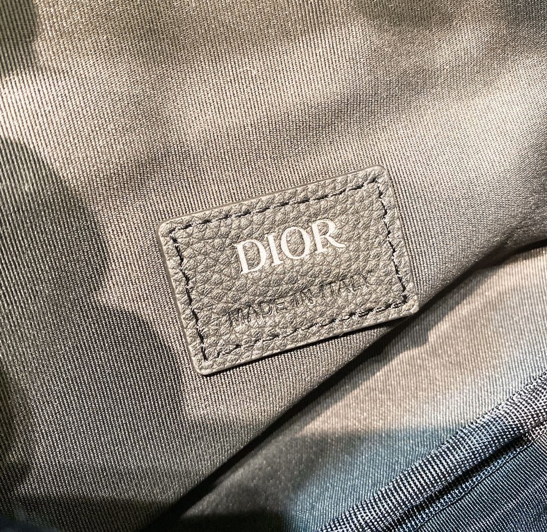 Saddle Dior P637270078.3