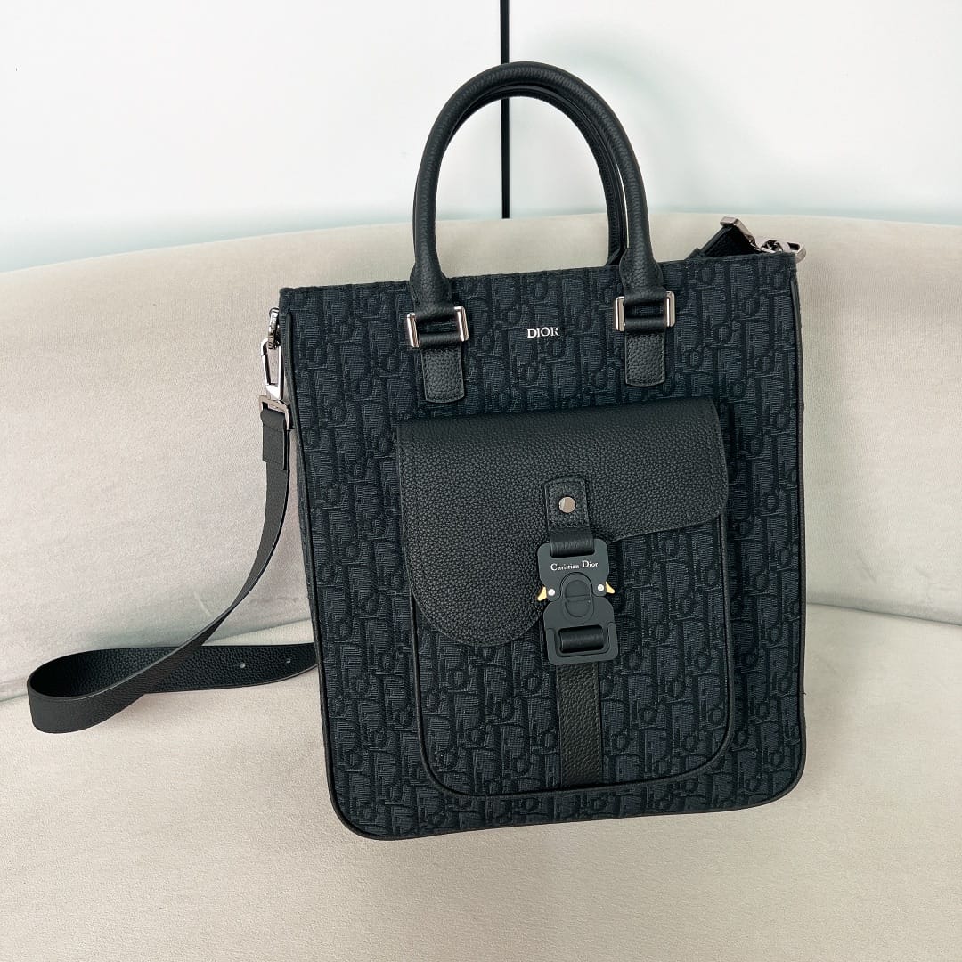 Saddle Dior P3978600108