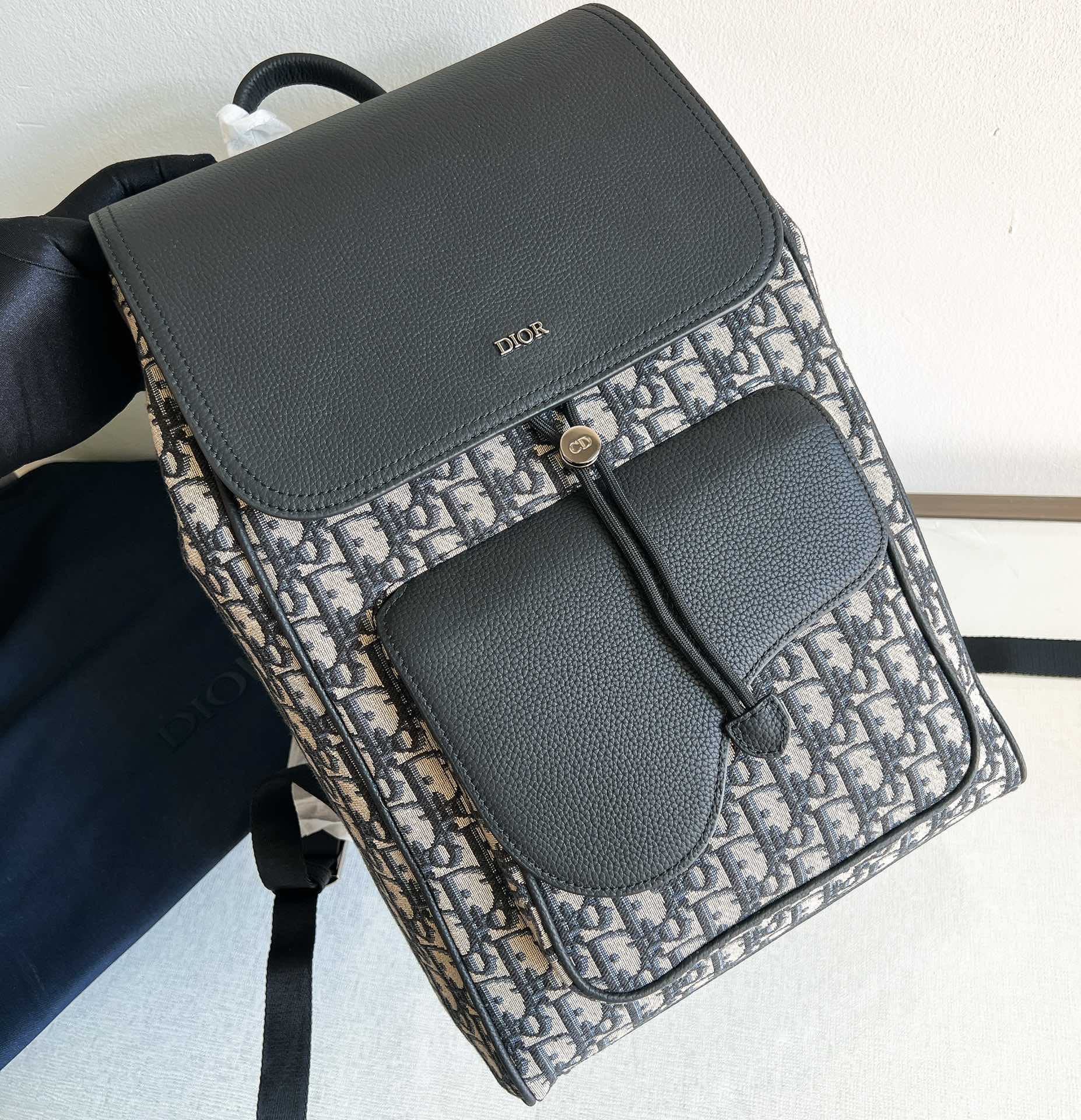 Saddle Dior P3978600120