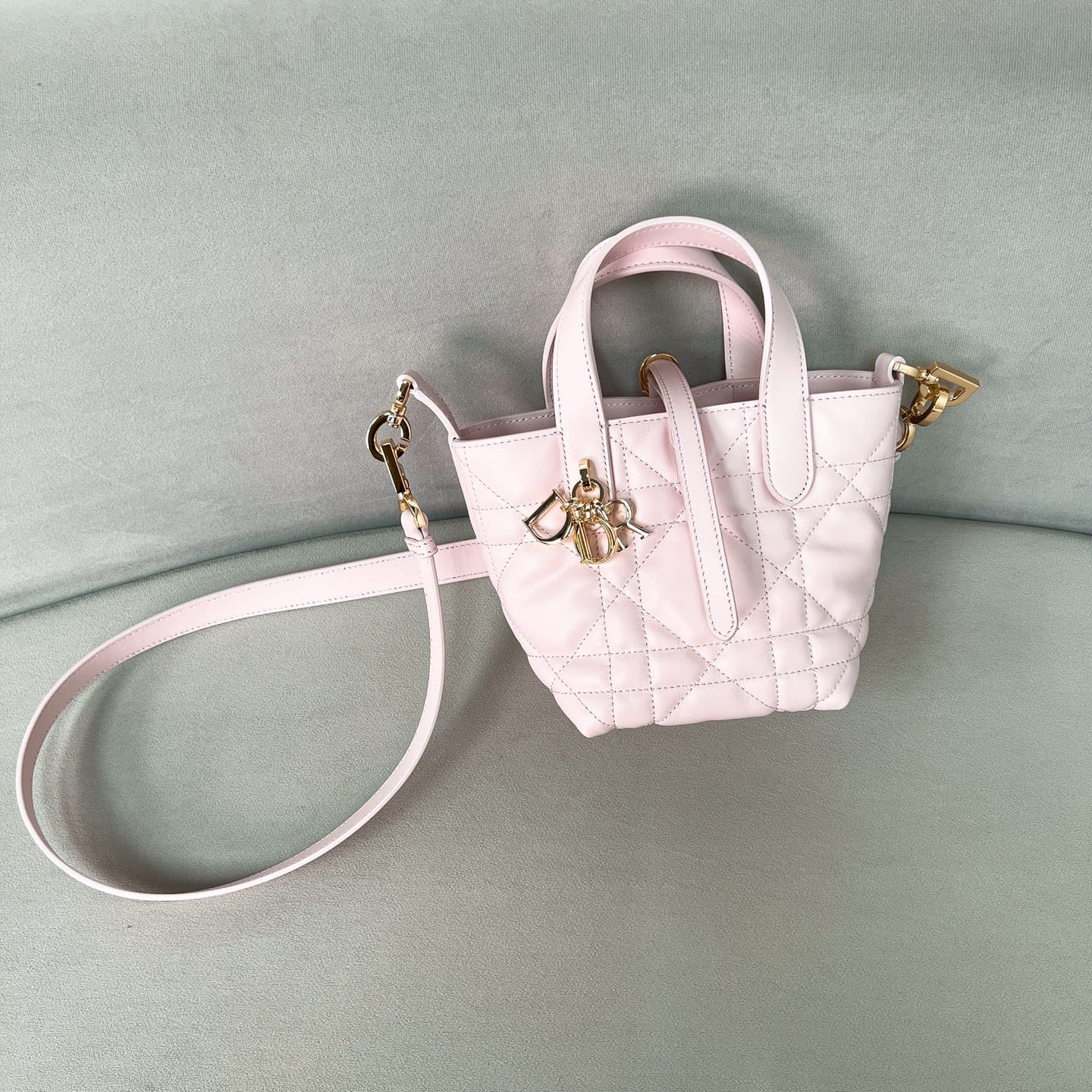 Toujours Dior P202308880108.2