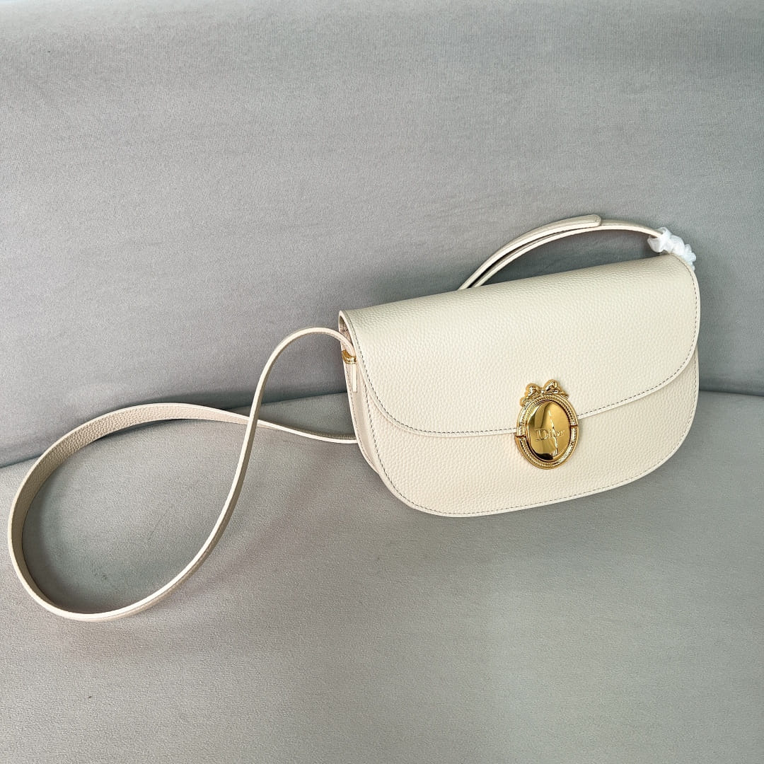 Medaillon Dior P398720108.1