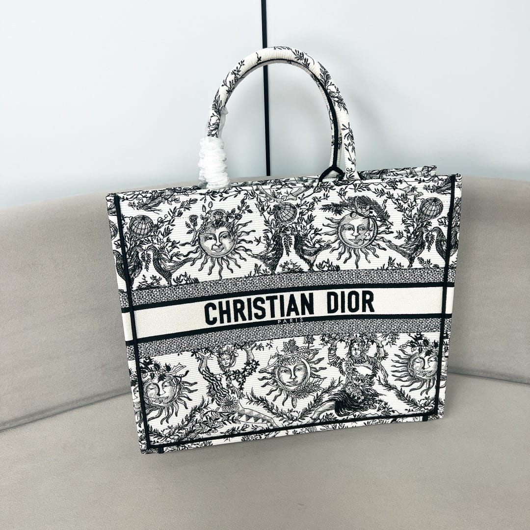 Book Tote Dior P3737323080.1