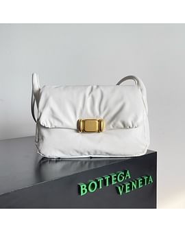 Pad Bottega Veneta 717237.1