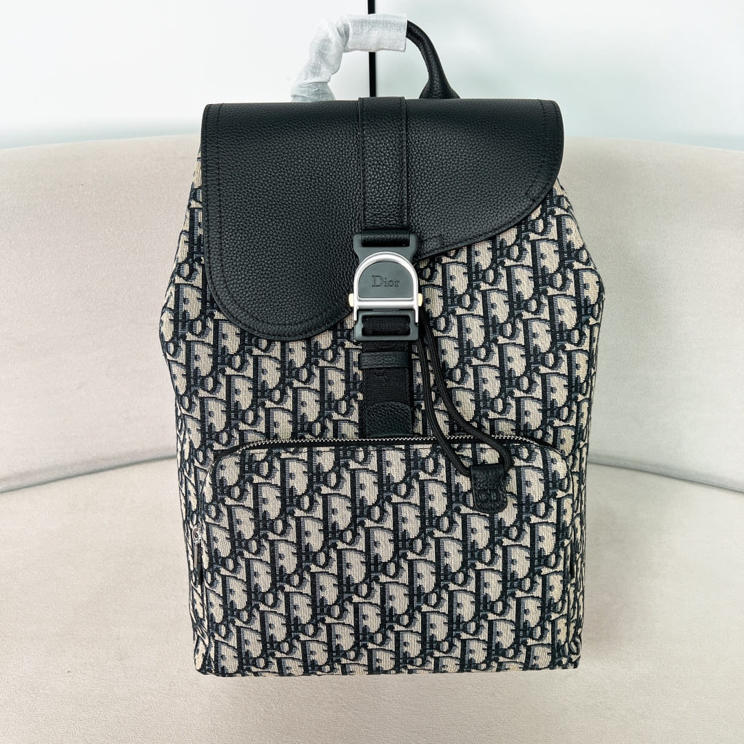 Saddle Dior P3978600108.4