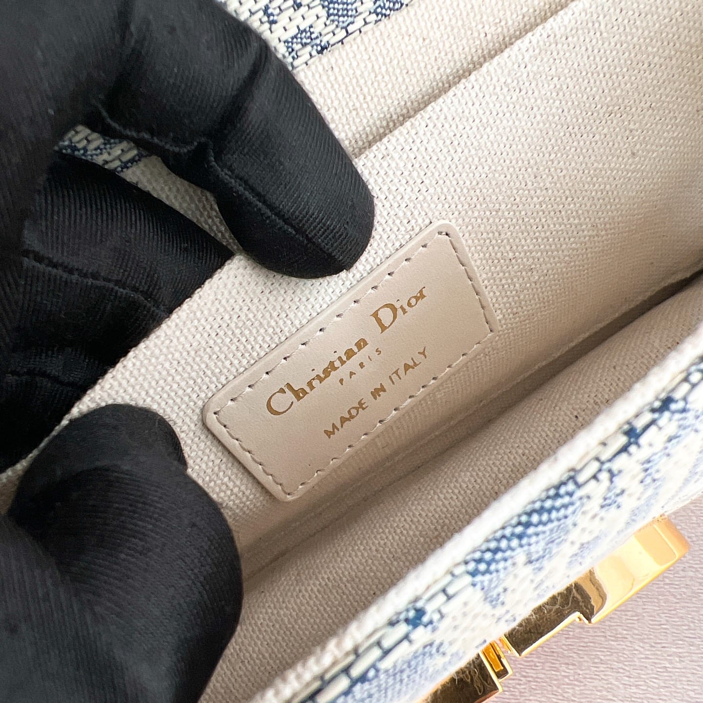 30 Montaigne Dior P3987080700090.2