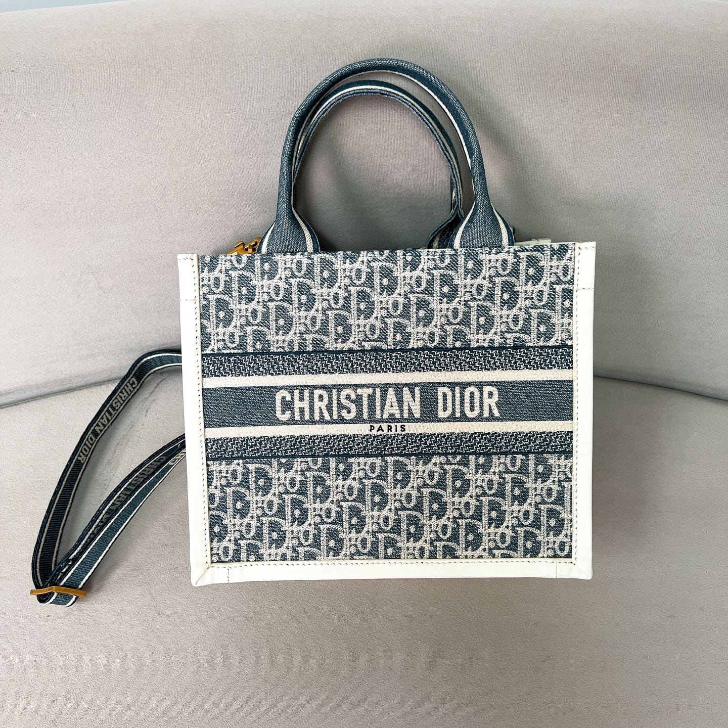 Book Tote Dior P398766096.1