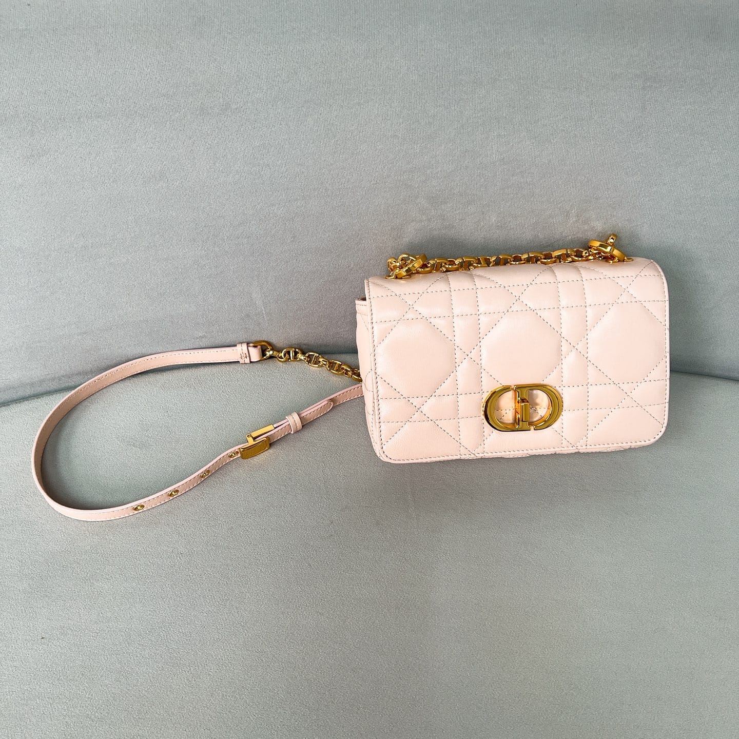 Caro Dior P398766098.4