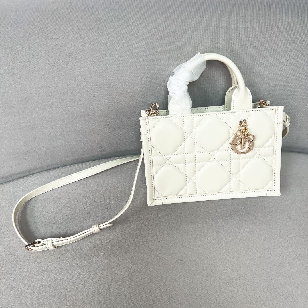 Book Tote Dior P398766098.7