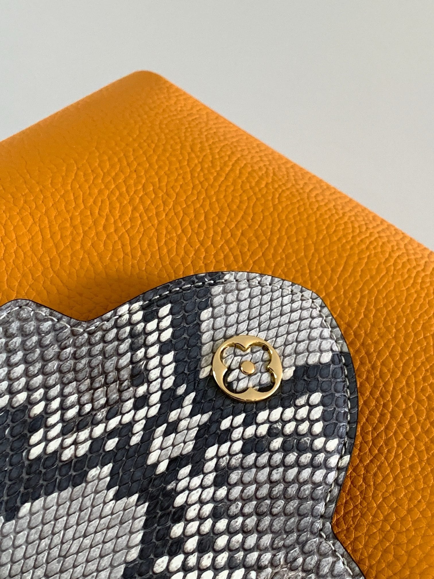 Capucines 27cm Louis Vuitton M81408