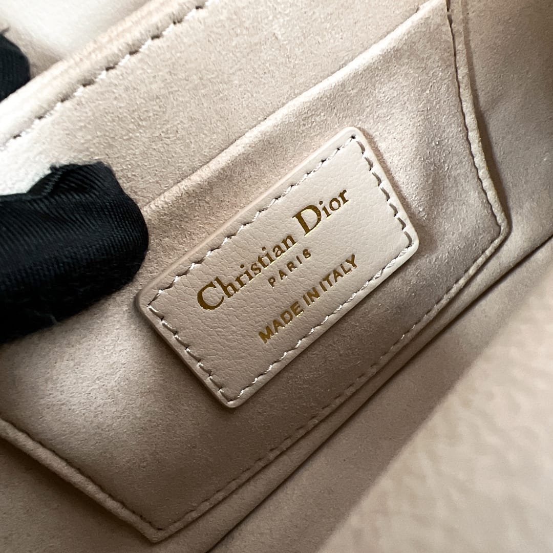 Jolie Dior P73620115