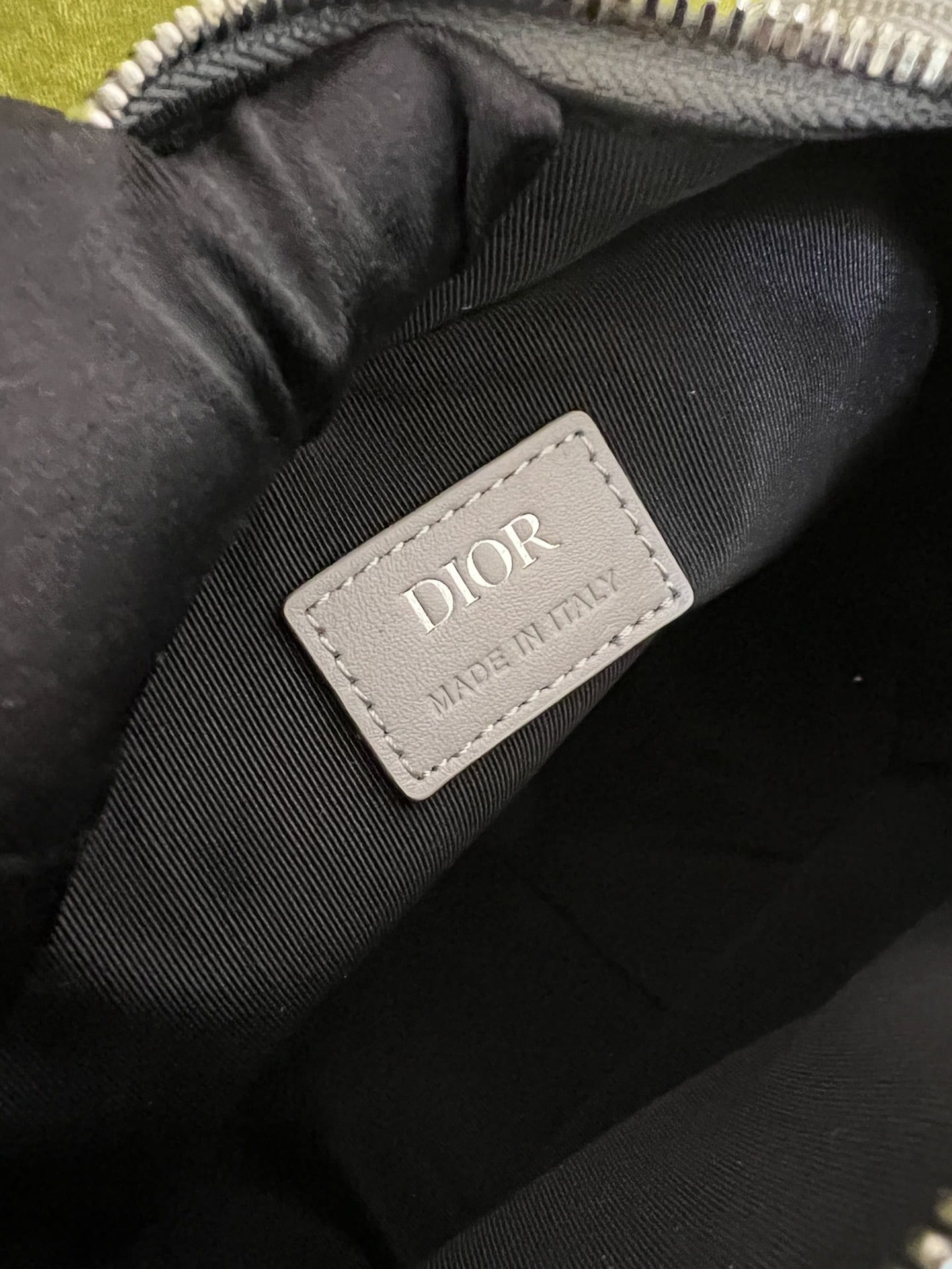 Camera Bag Dior P63727088