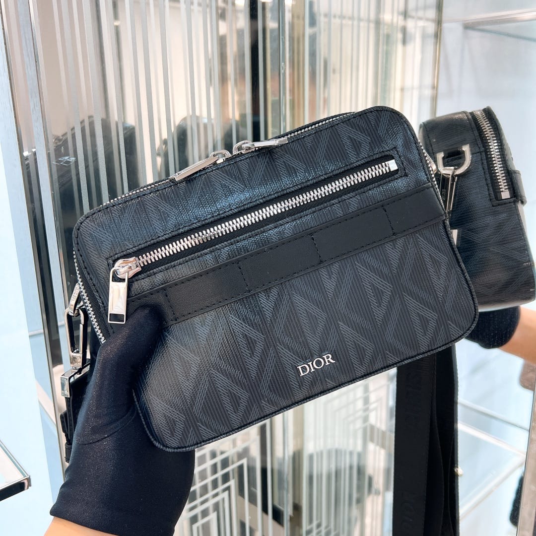 Camera Bag Dior P63727088.2