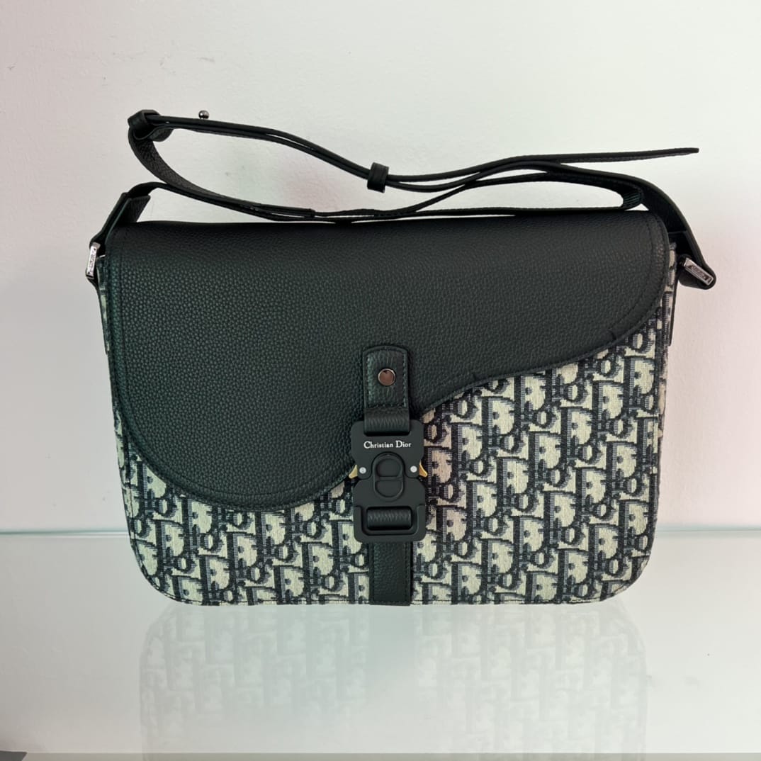 Saddle Dior P637270098.4