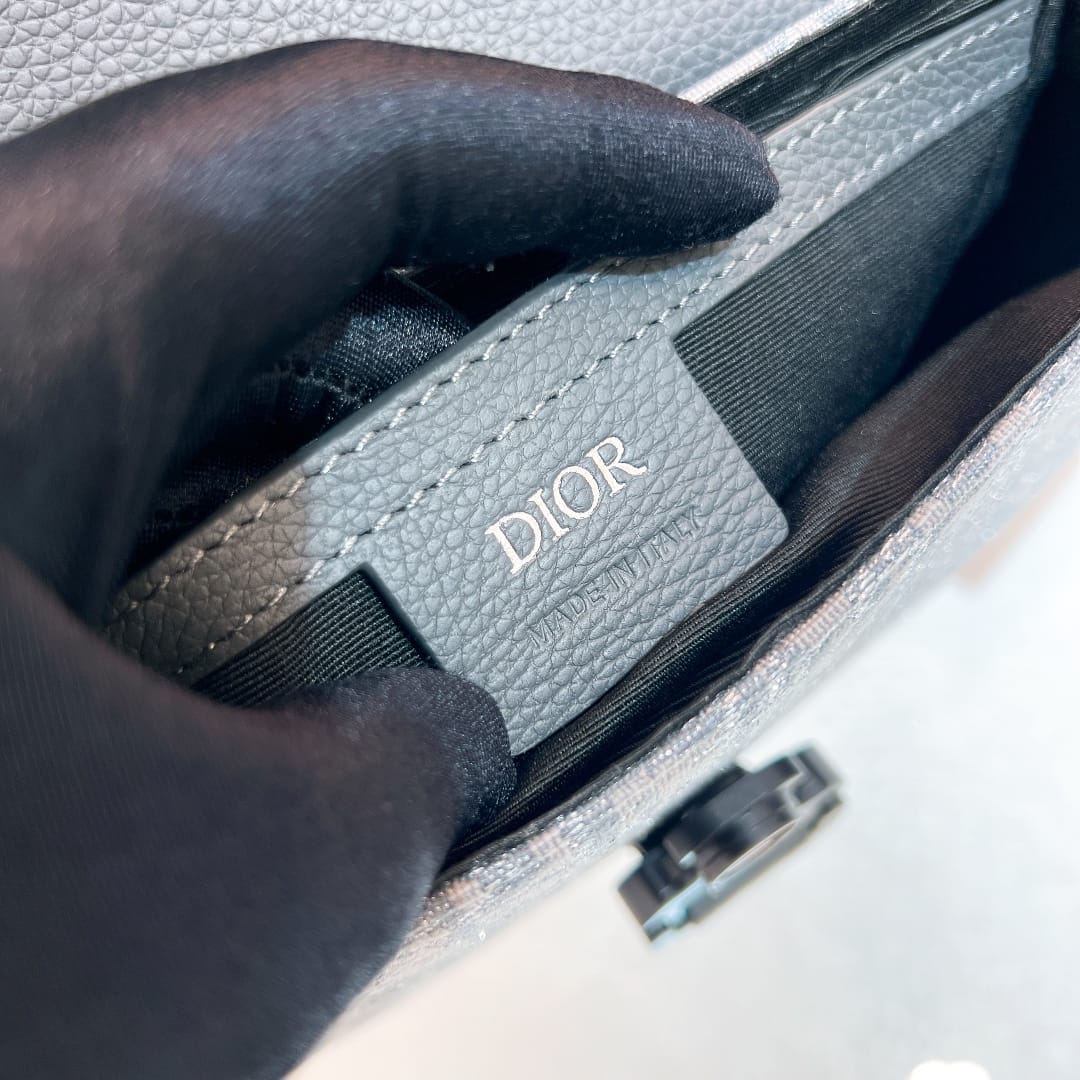 Saddle Dior P637270078.9
