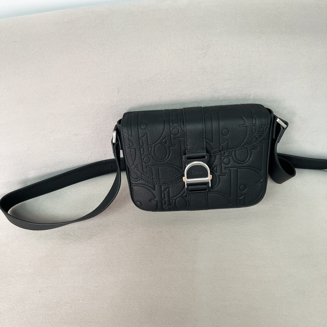 Saddle Dior P637270098.10