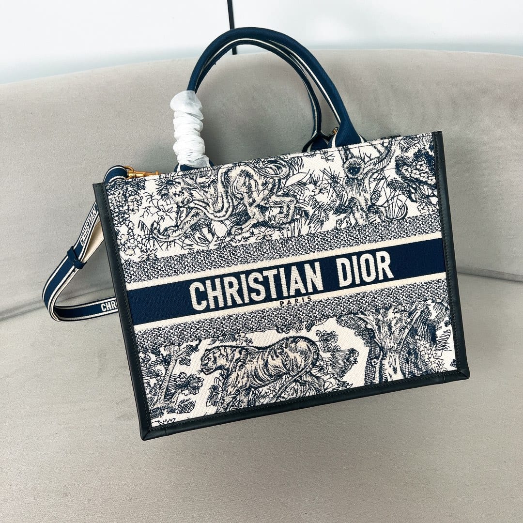 Book Tote Dior P398766098.17