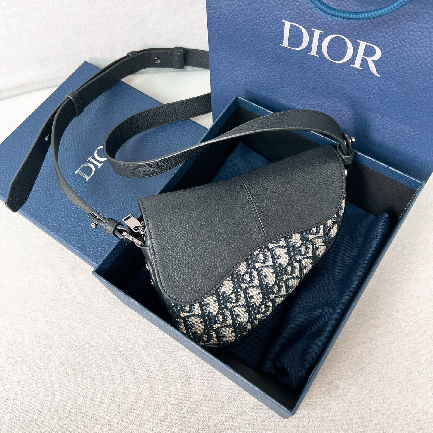 Saddle Dior P637270078.18
