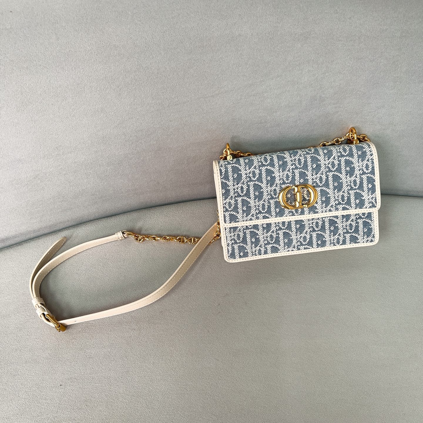 Caro Dior P398766090.4