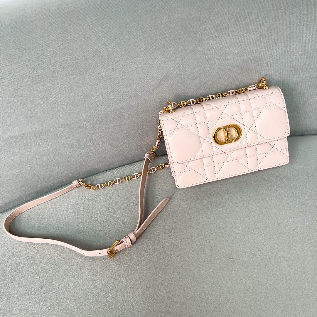 Caro Dior P3987660108.12