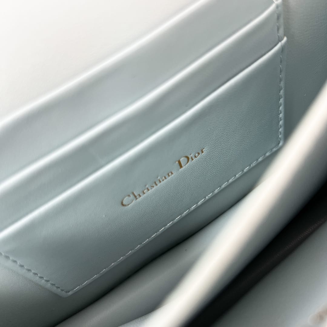 Caro Dior P3987660108.13