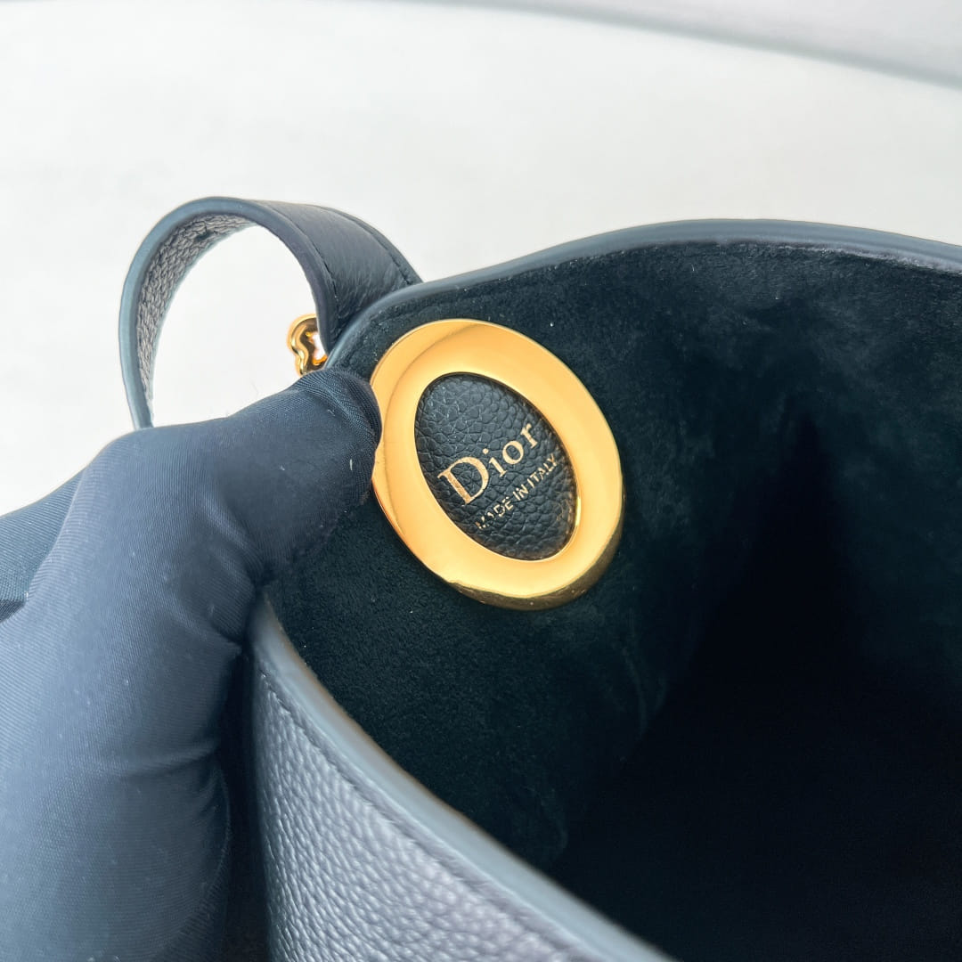 Medaillon Dior P39872098.1