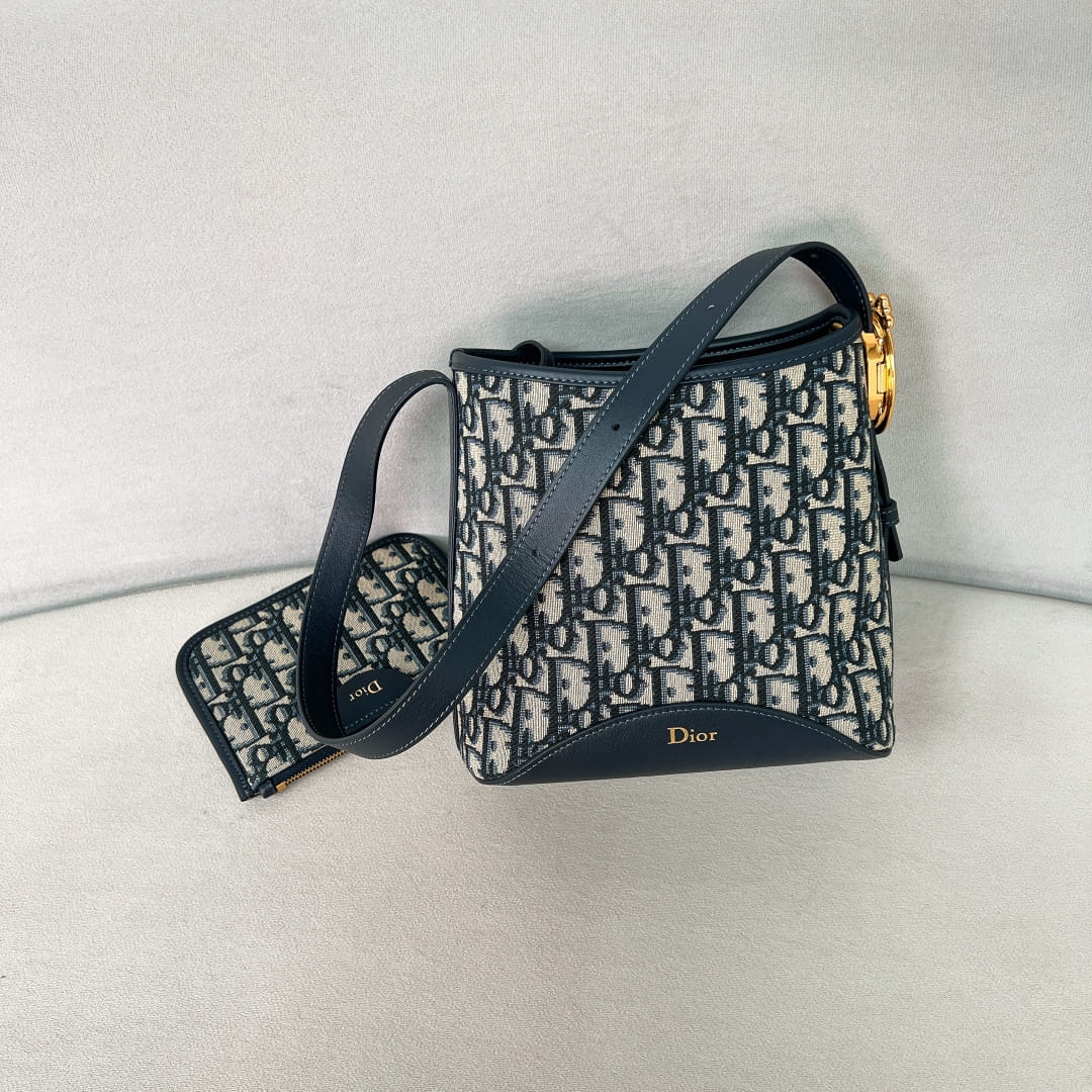 Medaillon Dior P39872088.2
