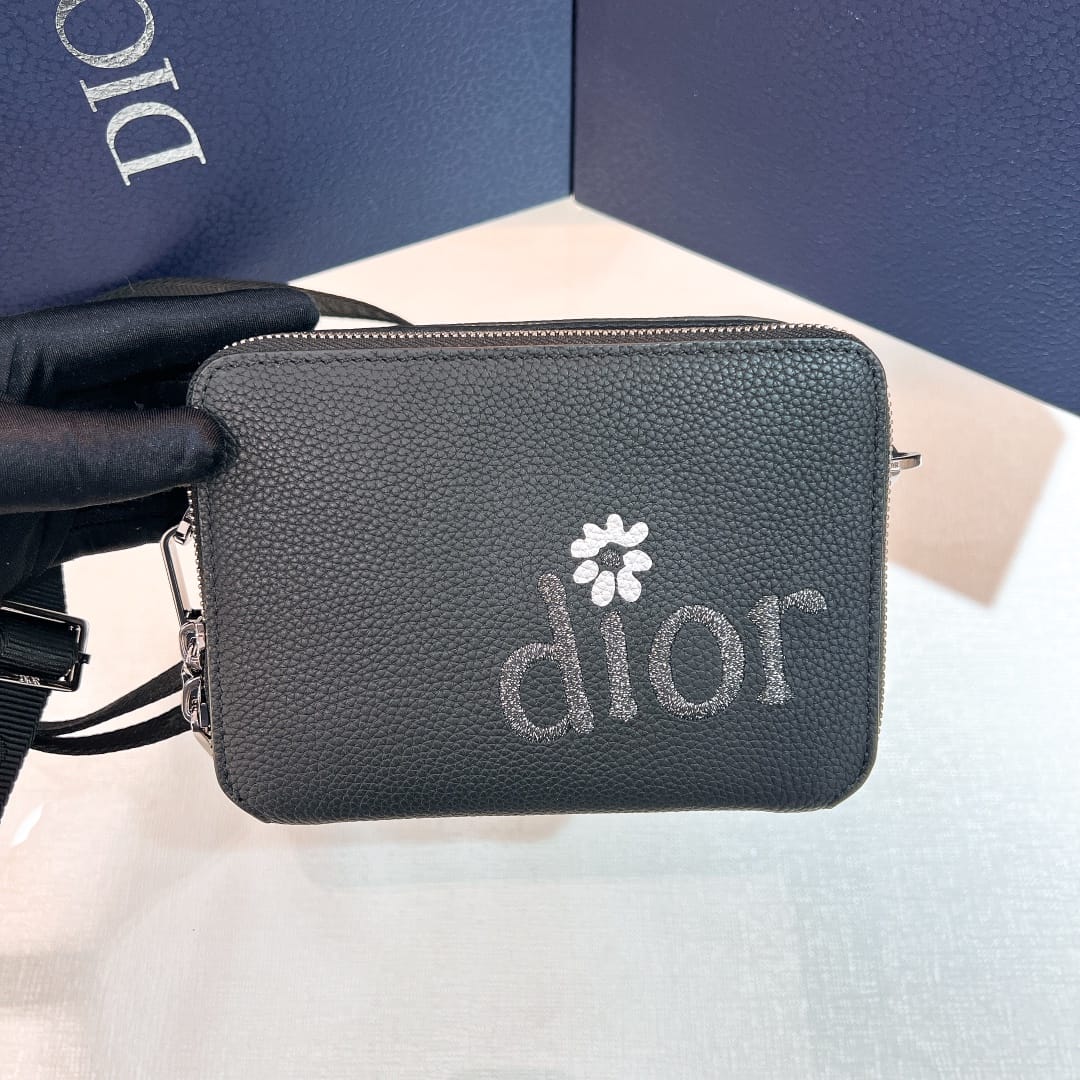 Camera Bag Dior P637270098.13
