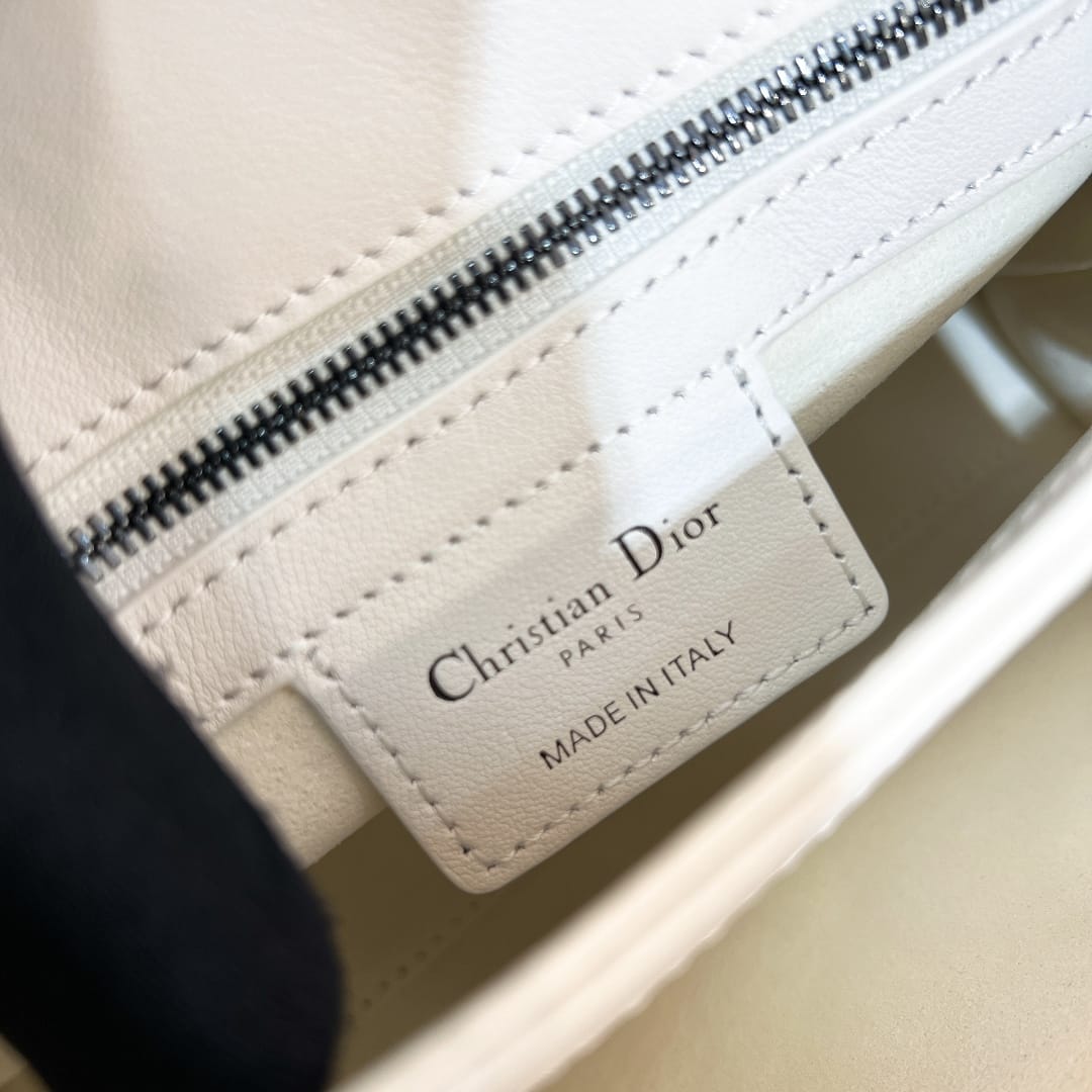 Lady Dior 95.22 Dior P202308880118.14