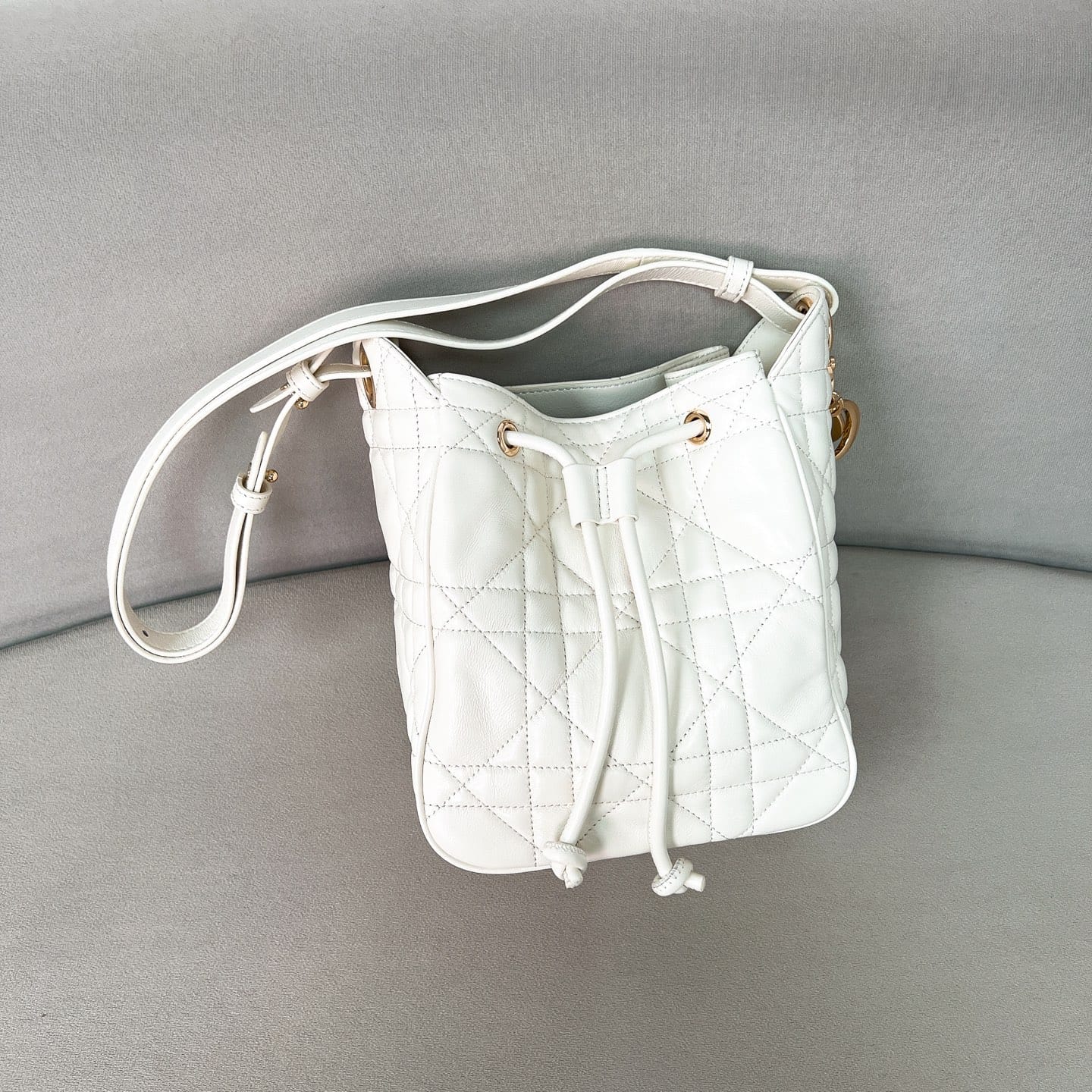 Motion Dior P398766098.28