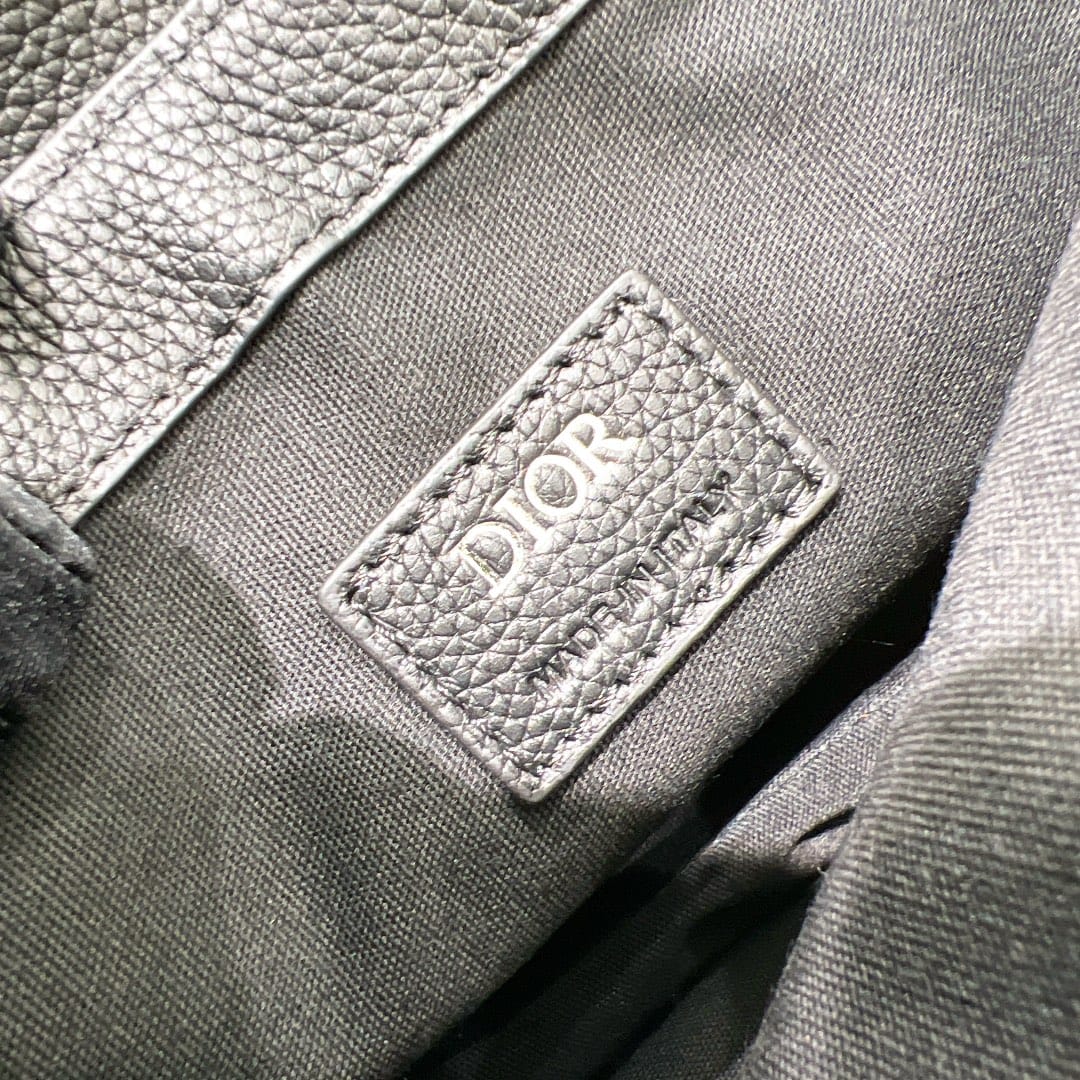 Saddle Dior P637270078.23
